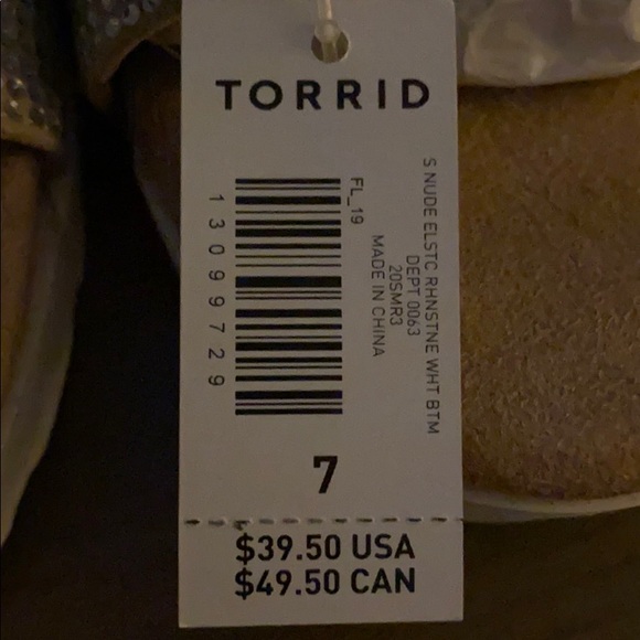 Torrid Sandals NWT 7W - Picture 4 of 4